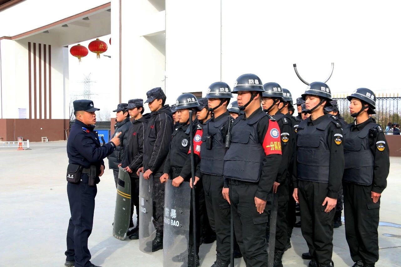 ballBET贝博BB艾弗森开展最小作战单元培训演练