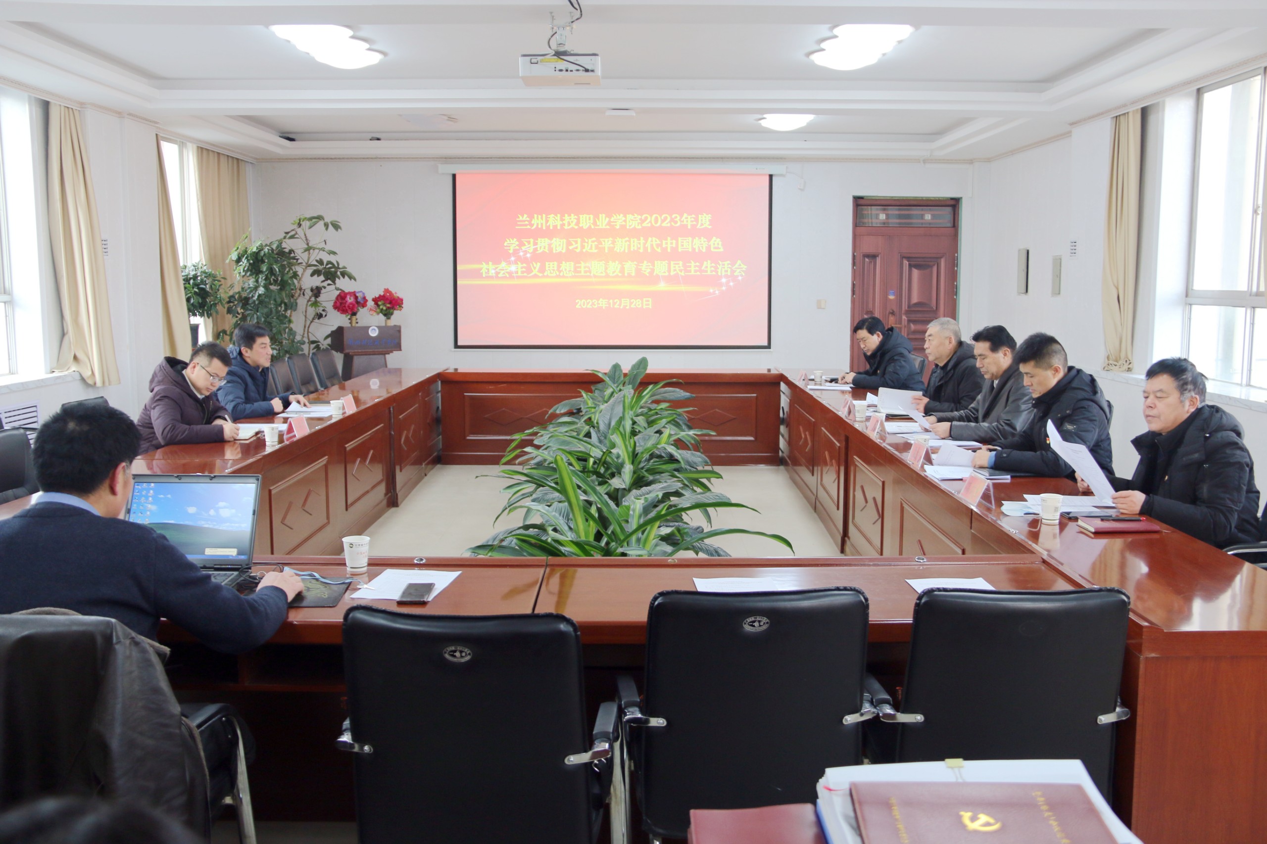 1703754431796752.jpg 1703754431796752.jpg