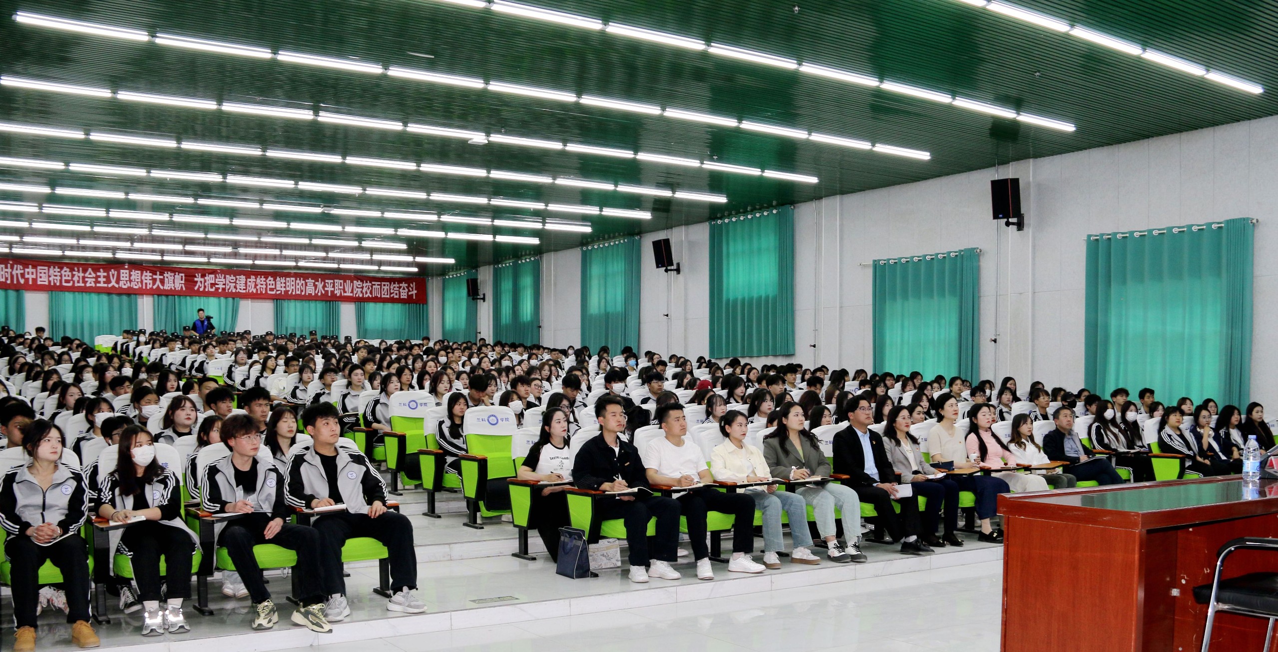 1715157783905393.jpg 1715157783905393.jpg