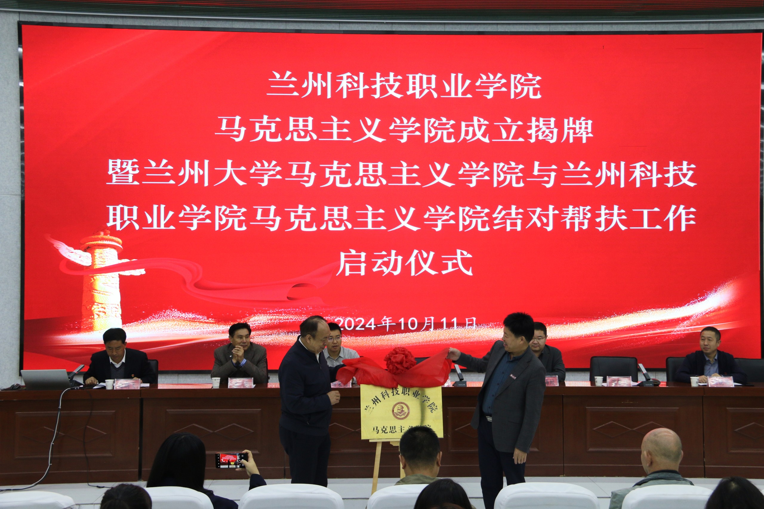 1728632633131441.jpg retouch_2024101110375471.jpg