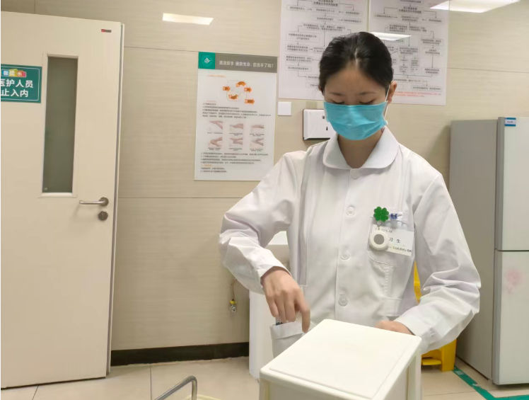 1763684368458484.png 2.png