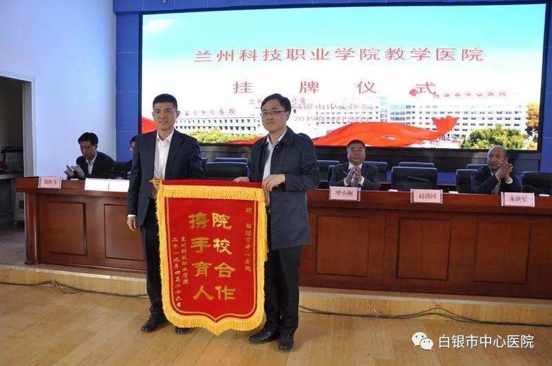 1556320817.jpg 微信图片_20190427071753.jpg