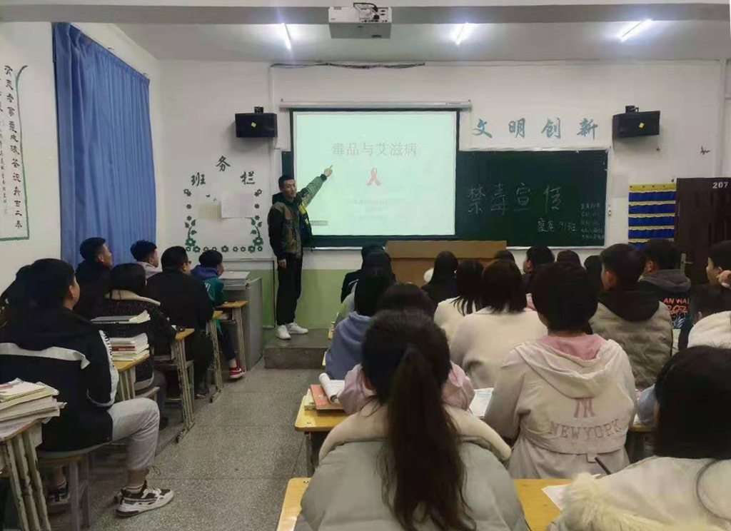 1605191732.jpg 2.jpg